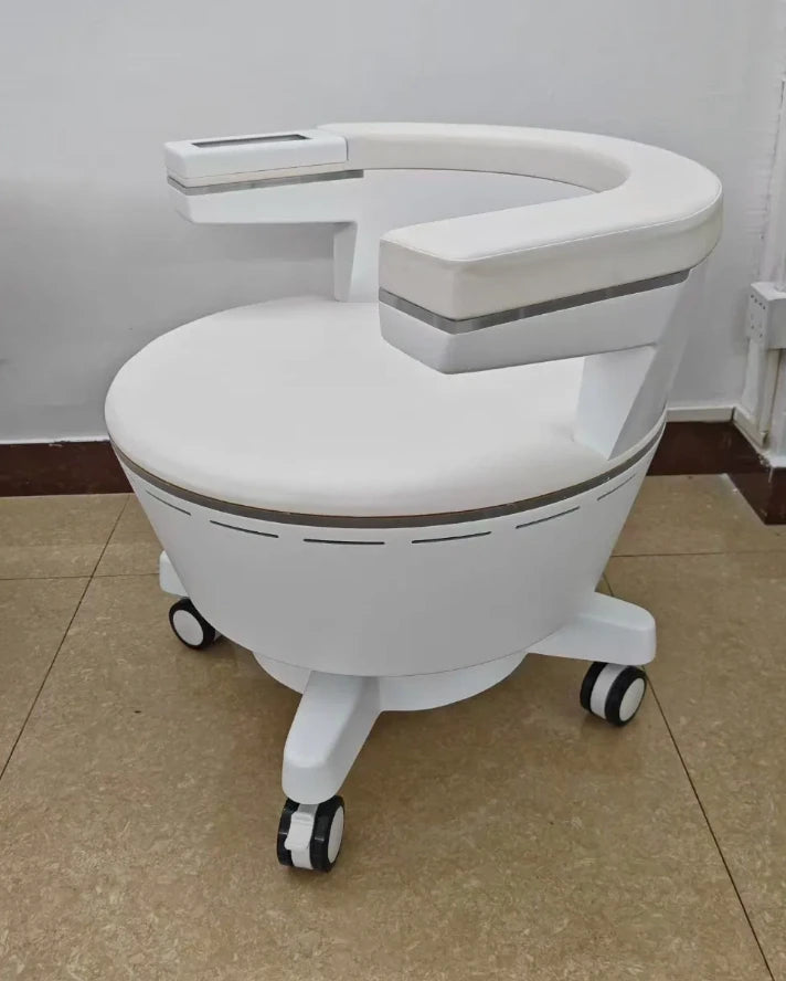 A Movtech PelviCore Seat görgős talppal és kartámasszal
