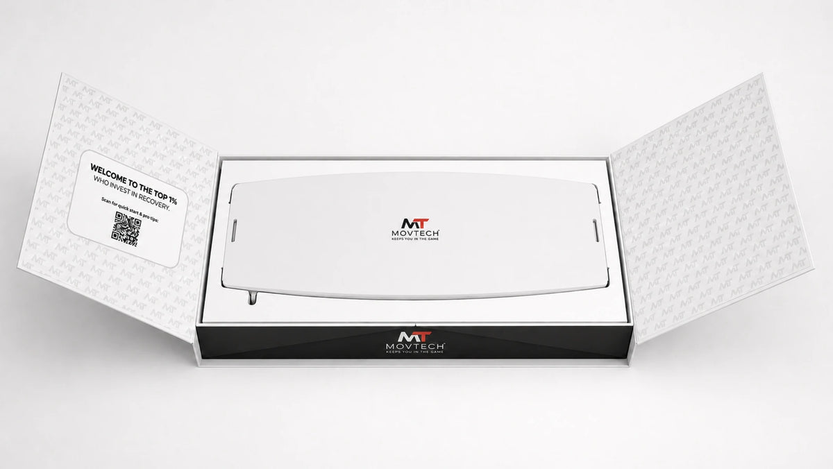 A Movtech Red Light Lux nyitott díszdoboza