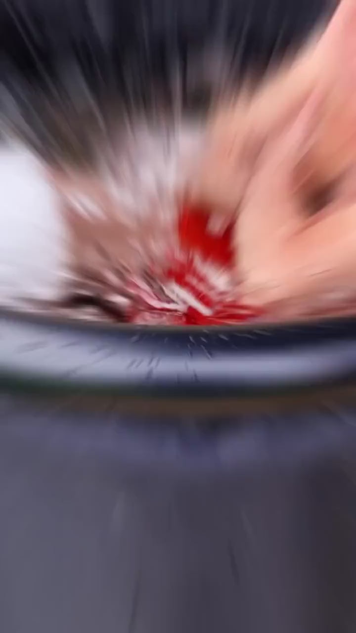 Video alt text
