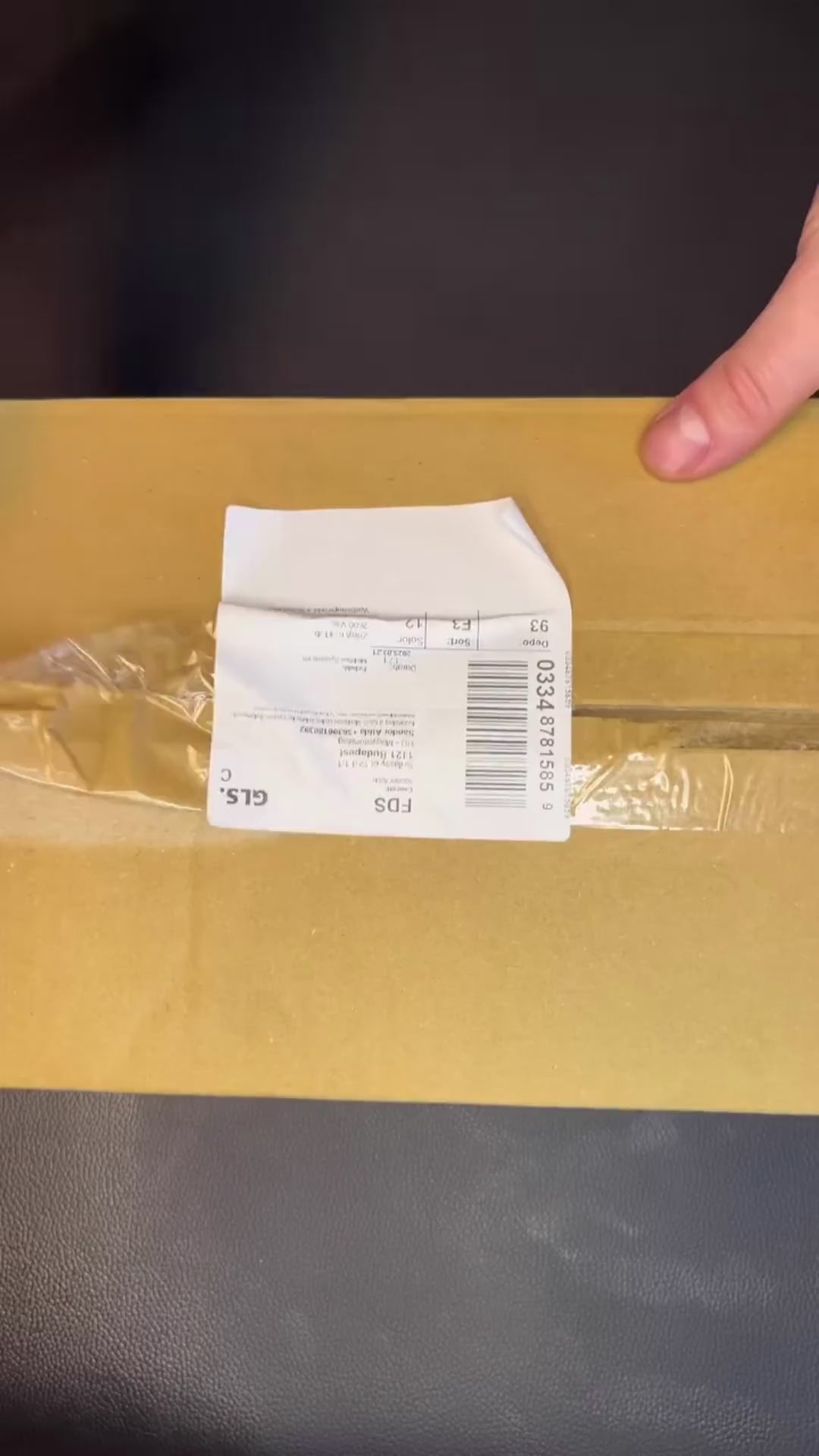 Video alt text